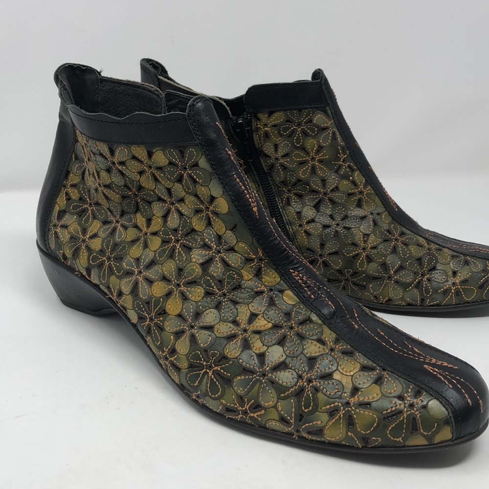 Pikilinos Green & Choc. Brown Leather Ankle Boots